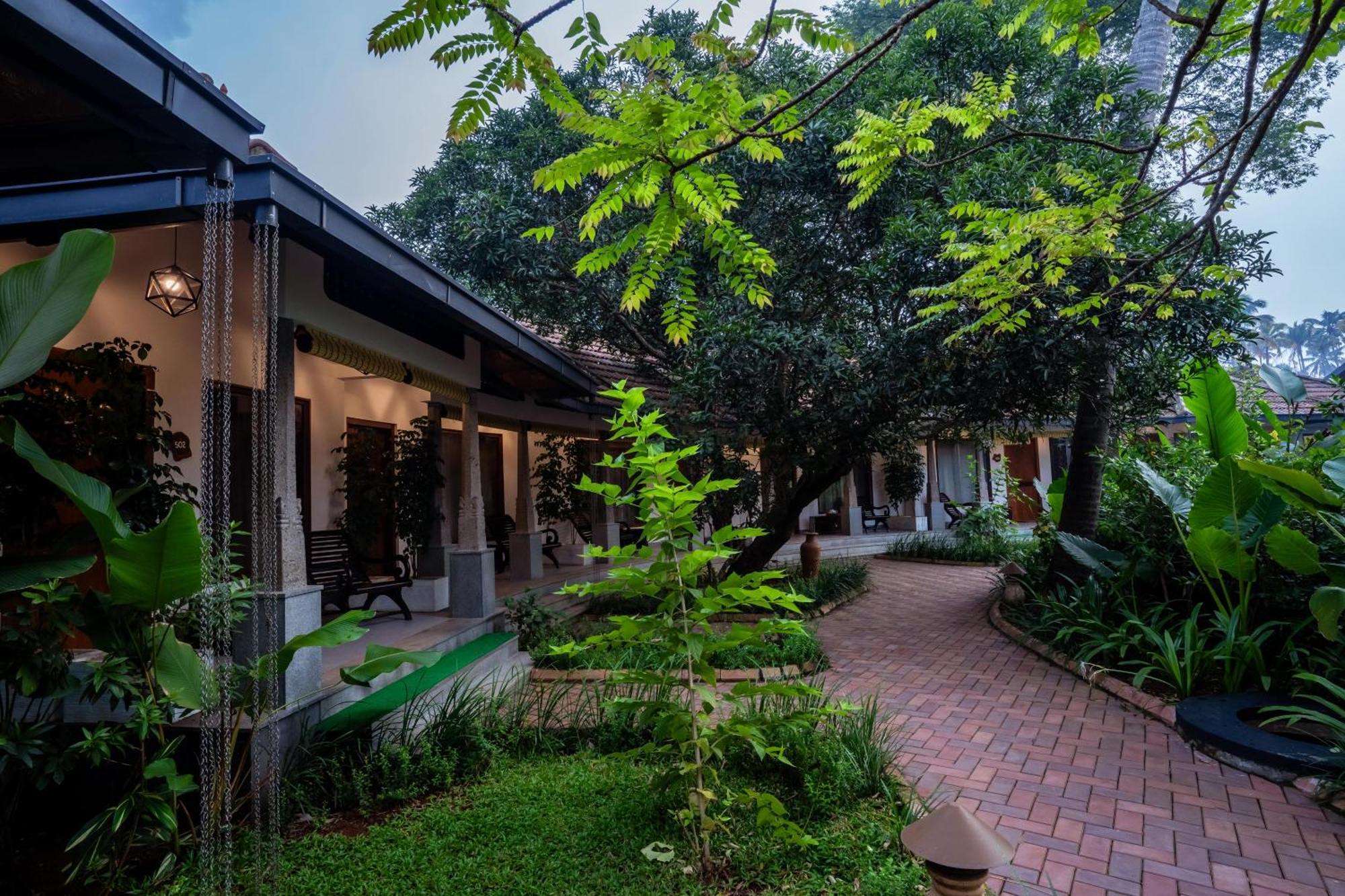 Vedic Village Retreat Kodungallur Kochi Екстер'єр фото